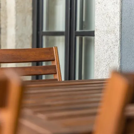 Guestready - Somebody's Story - C Porto