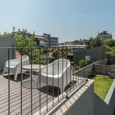 Guestready - Somebody's Story - C * Oporto