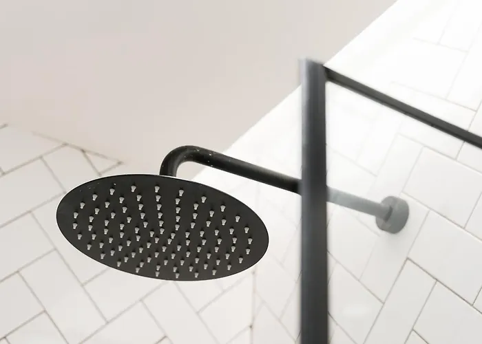 Guestready - Somebody's Story - C Porto