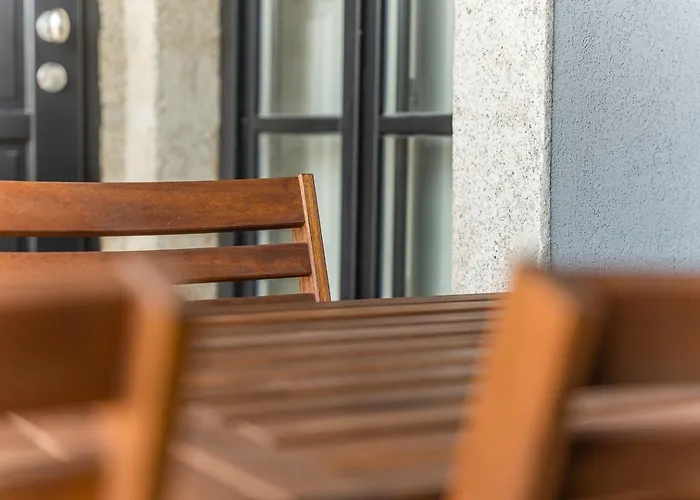 Guestready - Somebody's Story - C Oporto